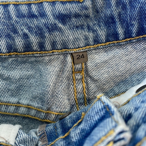 LF Carmar Denim tie side 11” high rise jean shorts - Picture 5 of 10